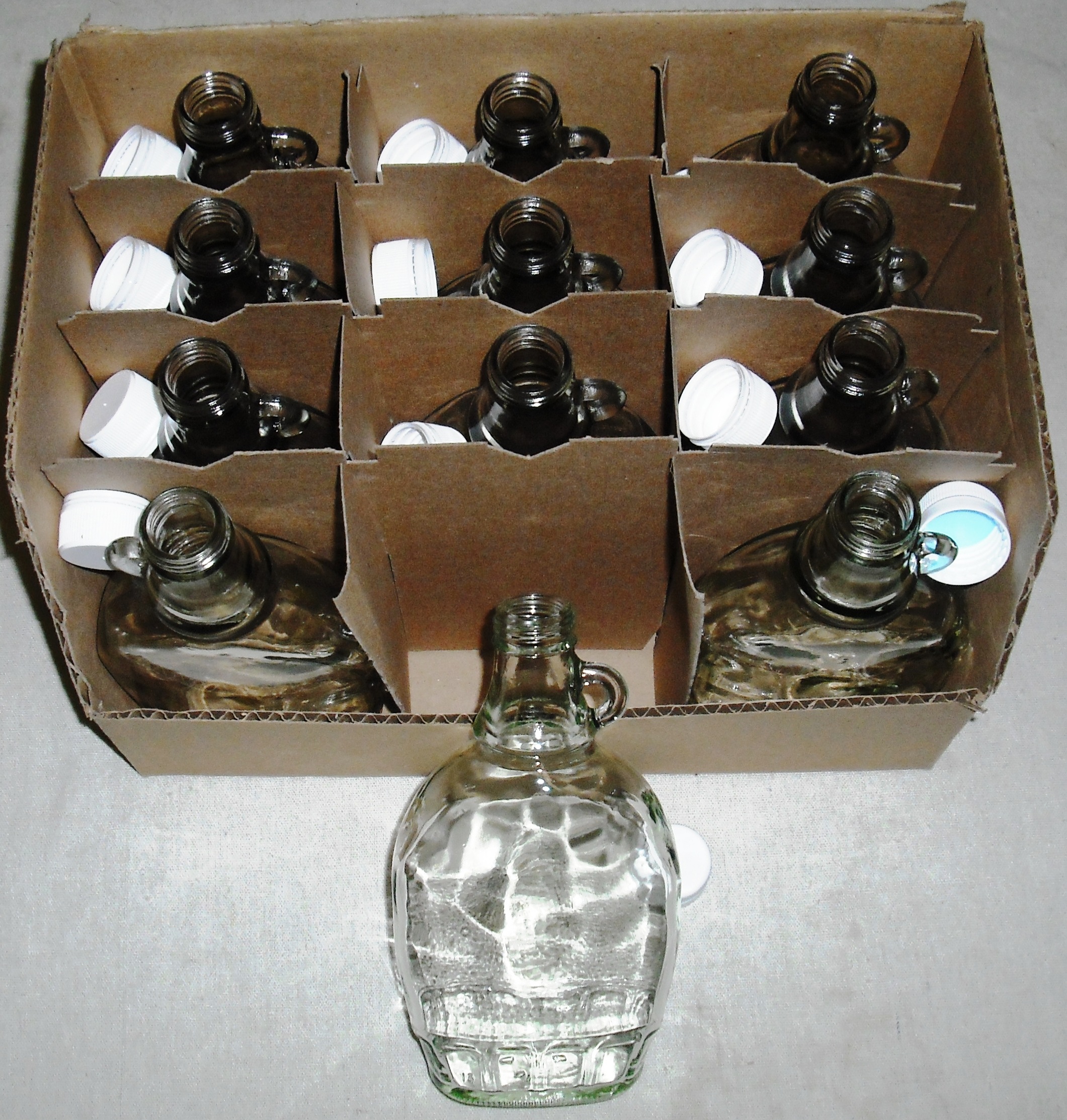 One Dozen 3/4 Pint 12 oz Glass Maple Syrup Jars One Dozen 3/4 Pint 12